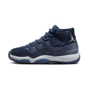 NIKE AIR JORDAN 11